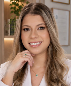 Gabriela Gobbi Mota Monteiro de Castro (Clínico geral)