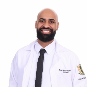 Rene Lopes Nogueira Neto (Clínico geral)