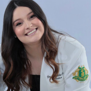 Samanttha Cristina da Silva Chaves (Clínico geral)