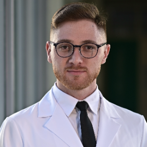 Francisco Junior Lunelli (Clínico geral)