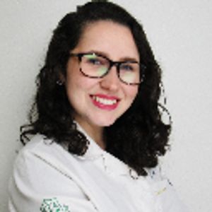 Priscila Amaral Koncimal de Ernesto (Nutricionista)