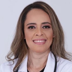 Rafaela Oliveira Lima (Clínico geral)