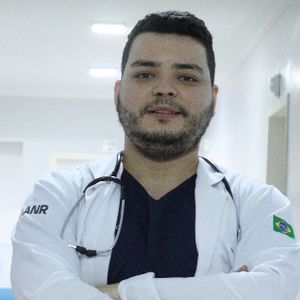 Helio Henrique Morais Vilaca (Médico de família)