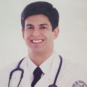 Rodrigo Espinha Alves (Endocrinologista)