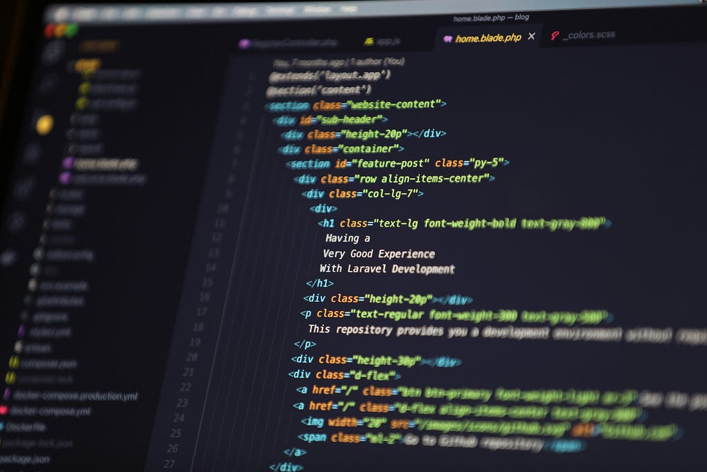 Semantic HTML, structured data, and clear content hierarchy are now critical ranking signals for both Google and AI platforms