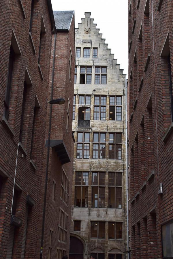 Antwerpen, Häuser, Blick in Seitengasse, Citytrip