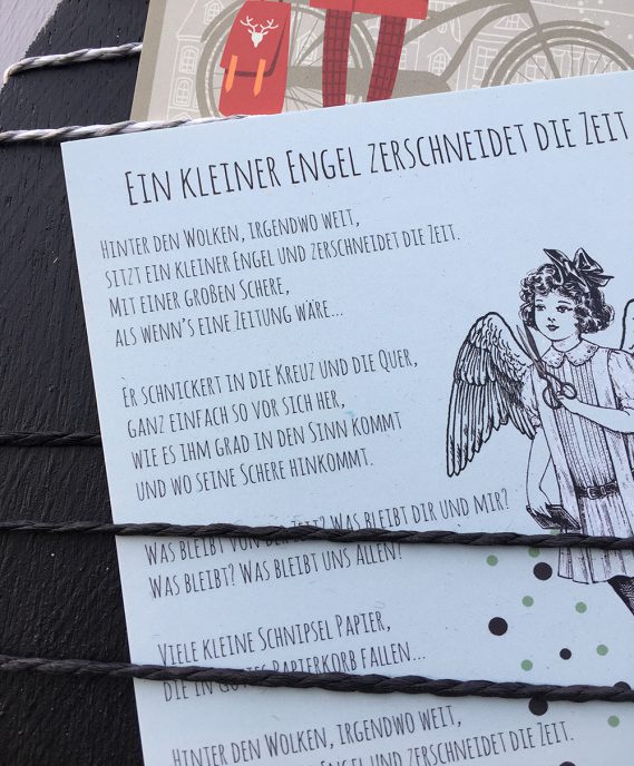 Wunderle Engelspostkarte, DIY, Postkartenhalter, Pinnwand, Weihnachten, Adventsstimmung, Ein kleiner Engel zerschneidet die Zeit