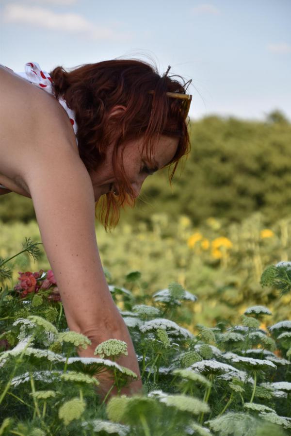 Blumenpflückerin, Selfie, It´s me, Blumenfeld, selbstgepflückt