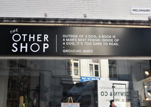 The other shop, Antwerpen, nice shop, Karten, Bücher