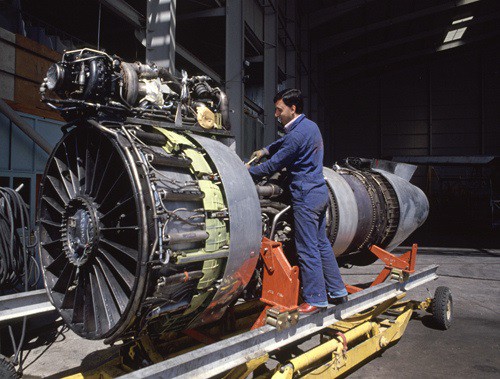 What is Aircraft Maintenance Engineering