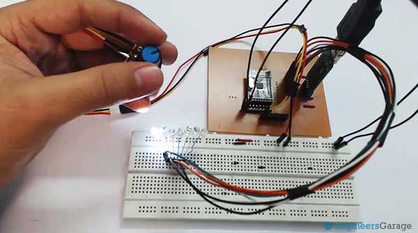 Imagem mostrando a interface do NRF24LE1 com ADC Imagem mostrando a interface do NRF24LE1 com ADC