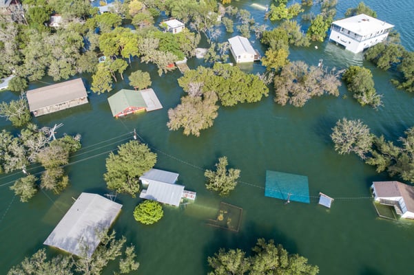 inundación tierra adentro