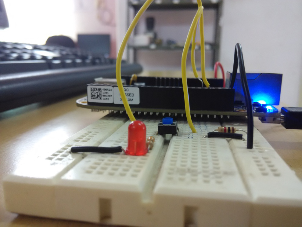 Protótipo de Beaglebone Black (BBB) ​​e interface de switch tátil