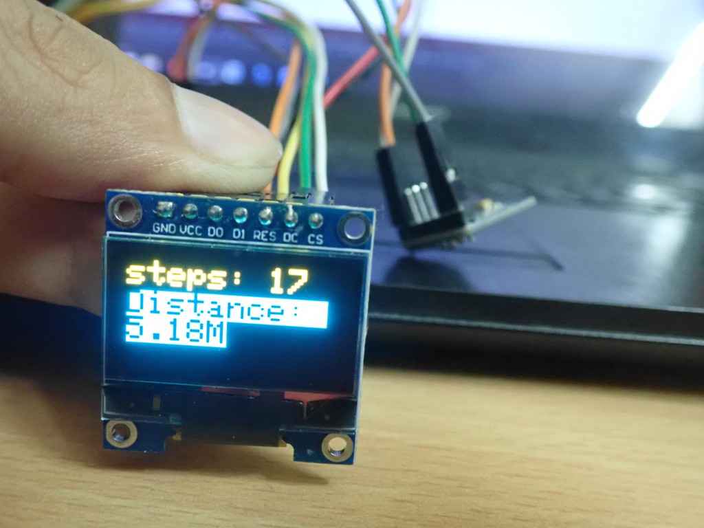 Pedômetro baseado em Arduino usando ADXL345 e SSD1306