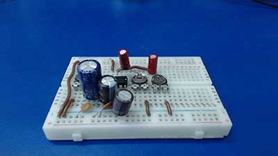 Protótipo de amplificador de potência de áudio de 1 Watt 