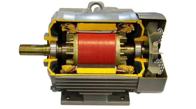 Motor de indução trifásico