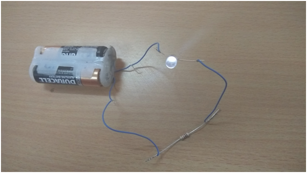 Imagem de um circuito simples de LED