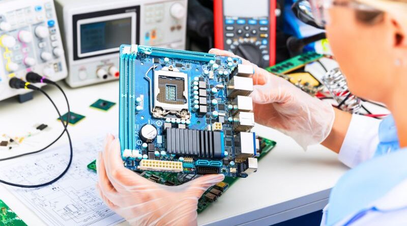 The Heartbeat of Innovation: Understanding the Principles of Electronics