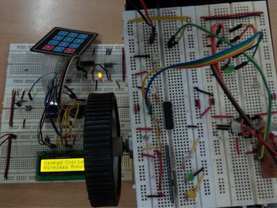 Protótipo de robô sem fio controlado por teclado baseado em AVR Protótipo de robô sem fio controlado por teclado baseado em AVR