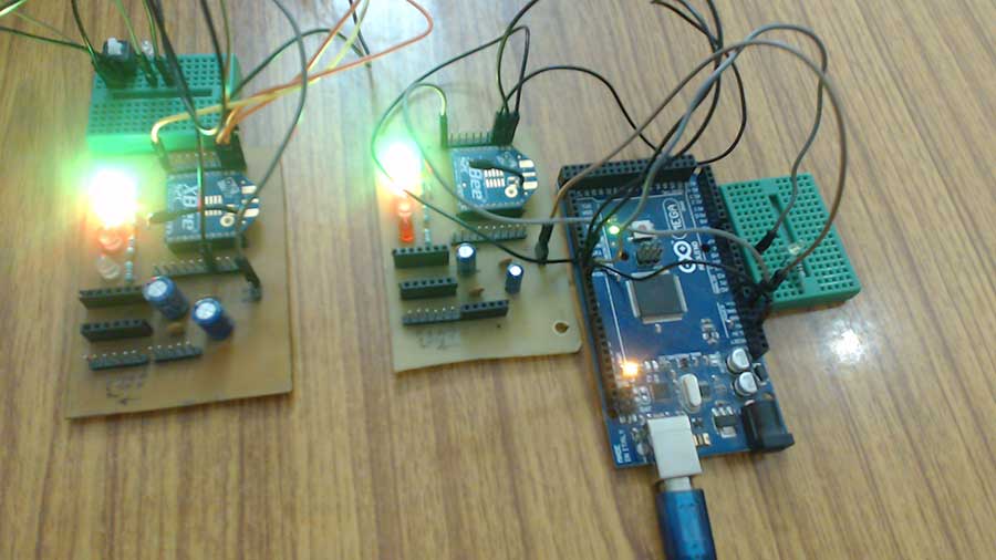 Imagem mostrando conexões de circuito do controlador LED do modo API Xbee 