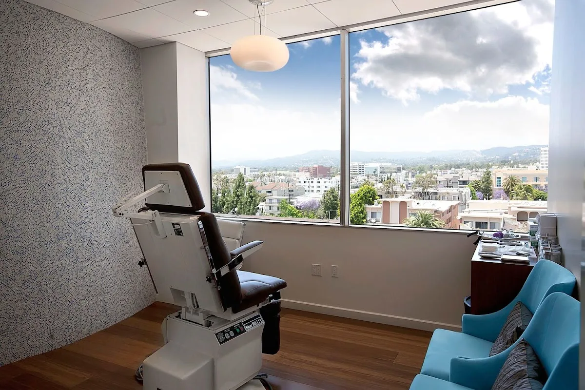 RIVKIN Aesthetics - Photo 3