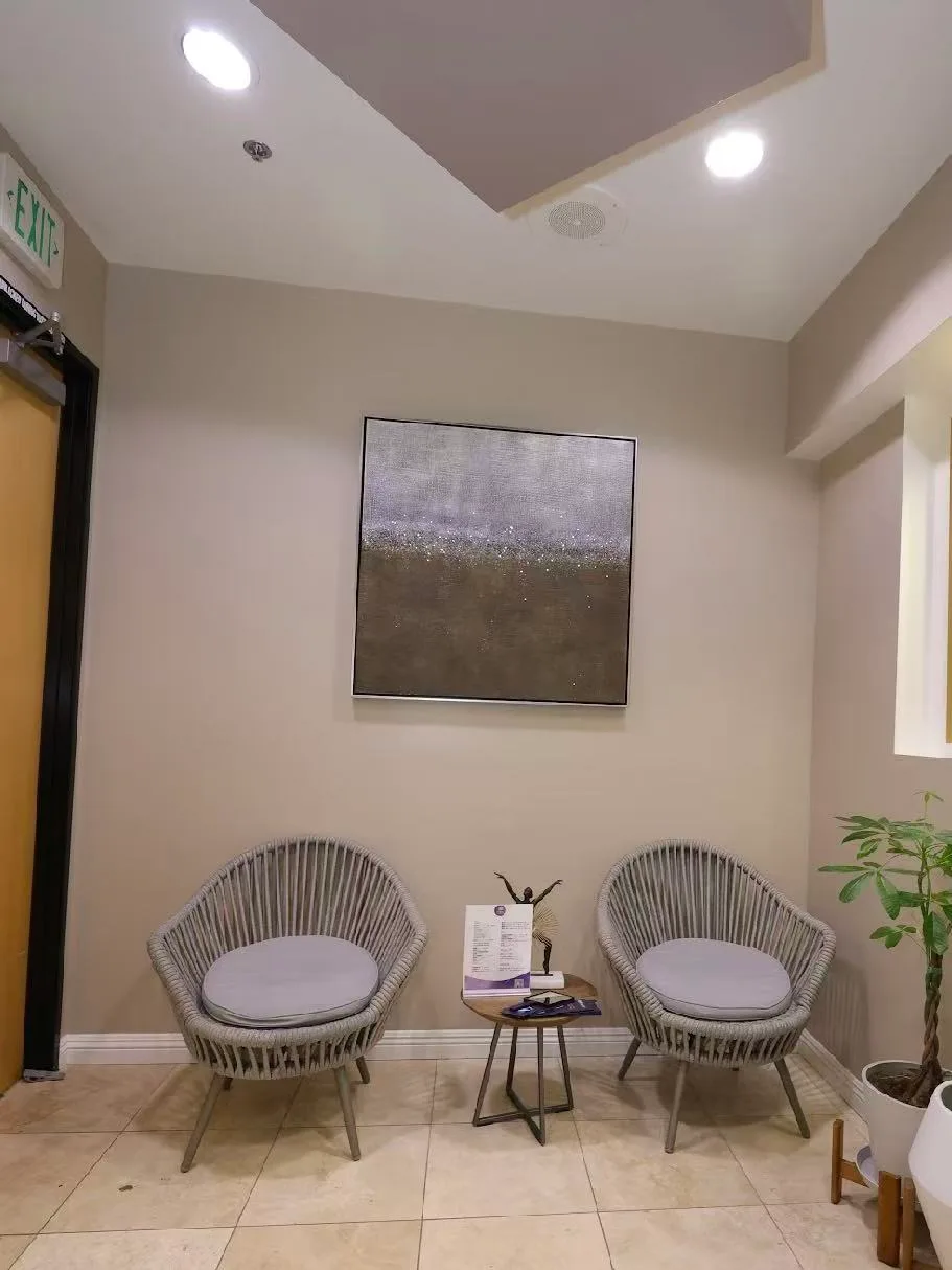 Olive Irvine Medical Aesthetic Center, photograph 3