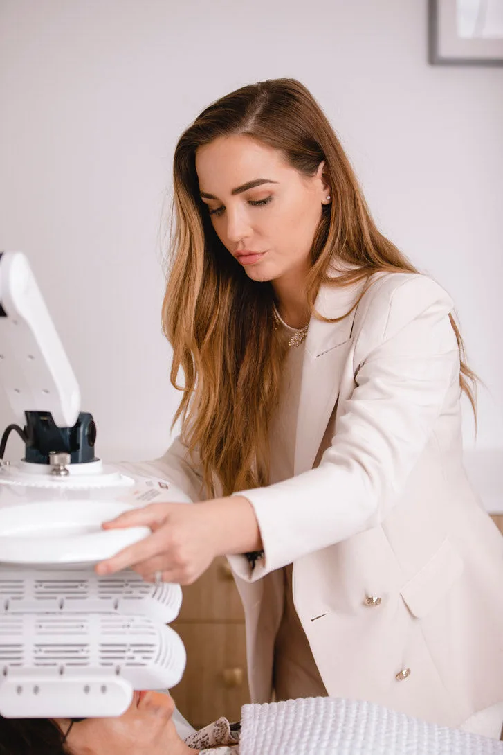 Clinical Skin Station - Photo 4