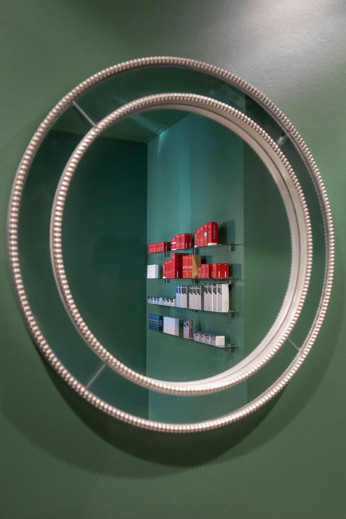 The Skin Bar - Photo 4