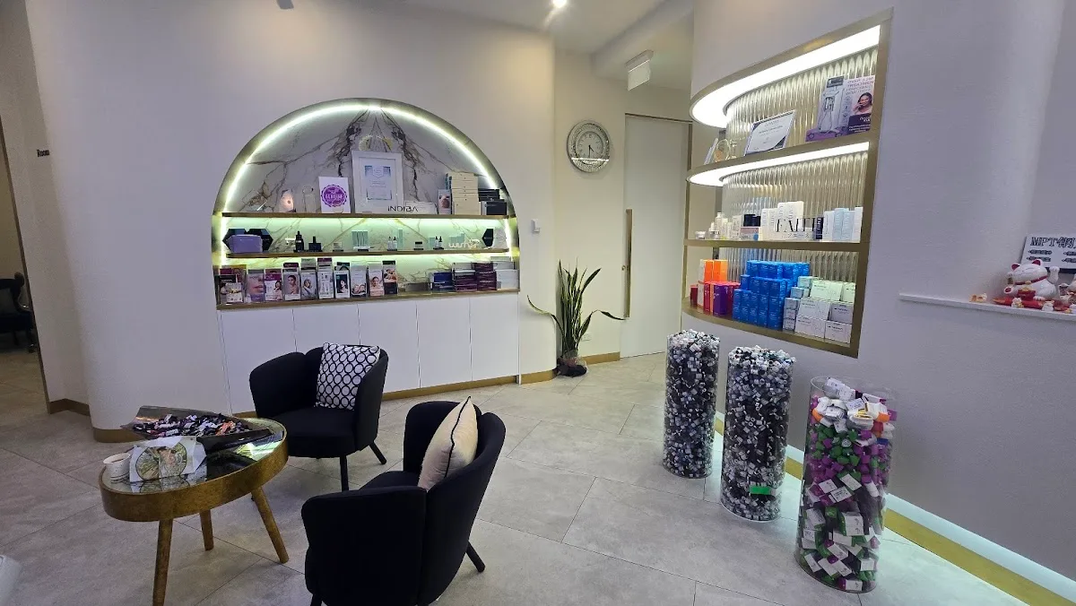 Sky Beauty Cosmetic Clinic CBD - Photo 2