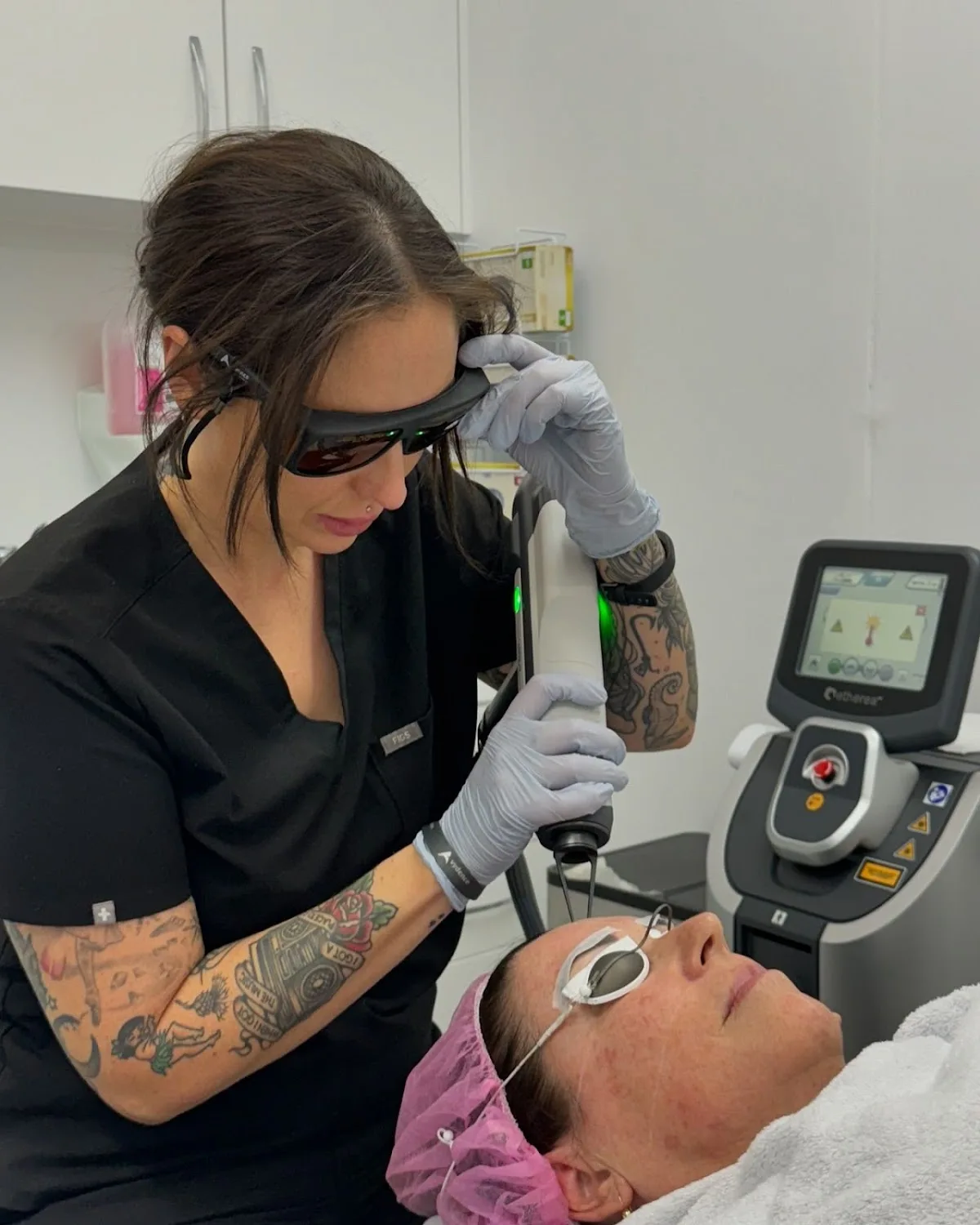 Prophile Clinics - Cosmetic Skin & Laser Clinic New Farm Brisbane - Photo 4