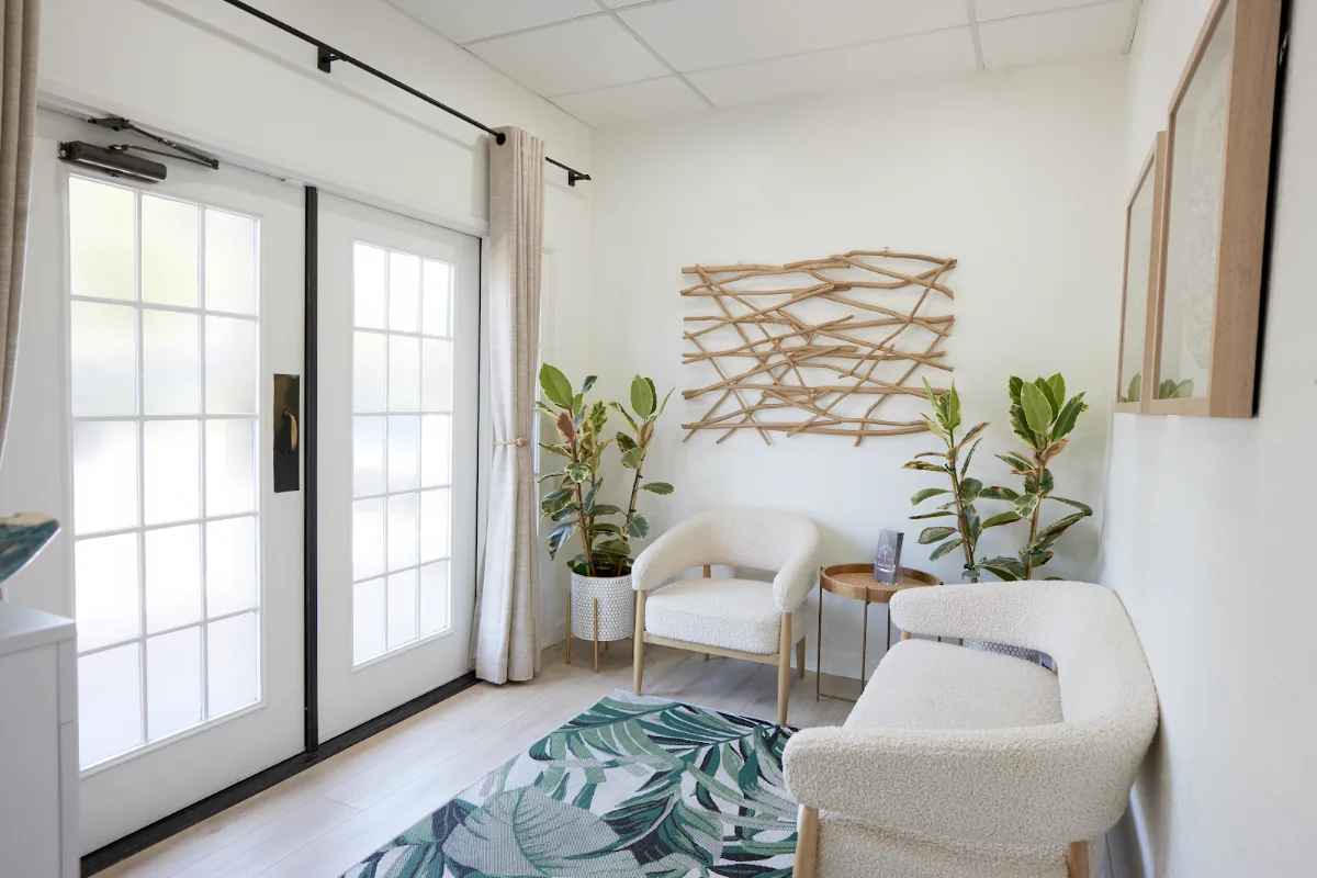 Oasis Haven Restorative Aesthetics, photograph 4