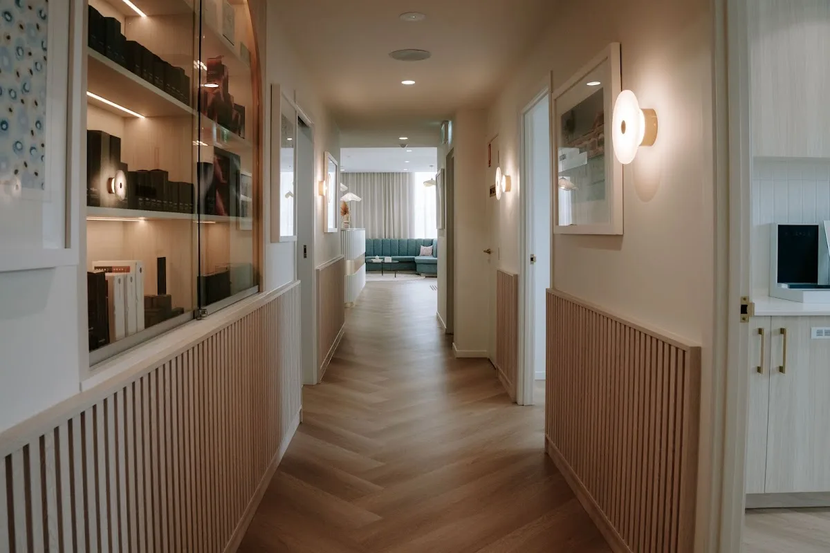 The Coastal Clinic Plastic Surgery - Dr Drew Cronin & Dr David Sparks - Photo 5