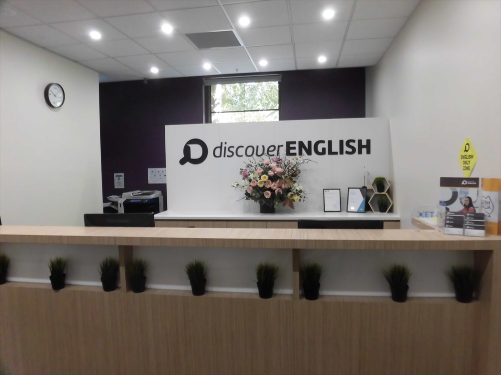 Discover English