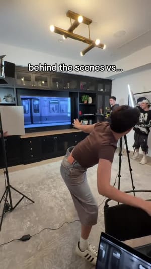 Locked content preview