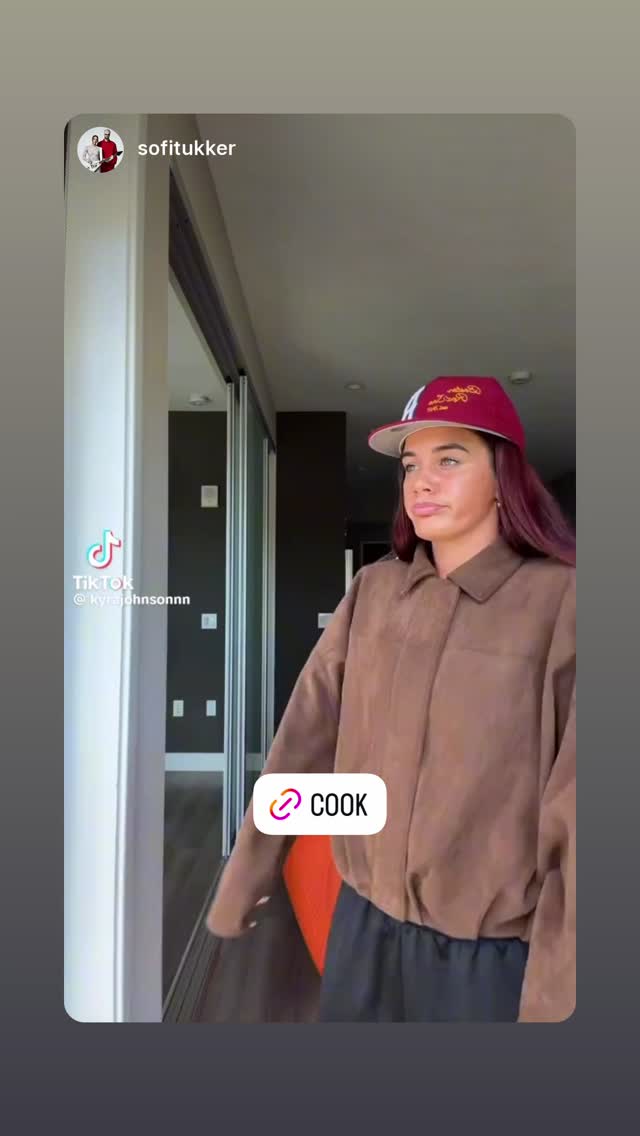 Locked content preview