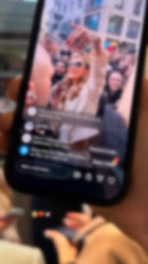Locked content preview