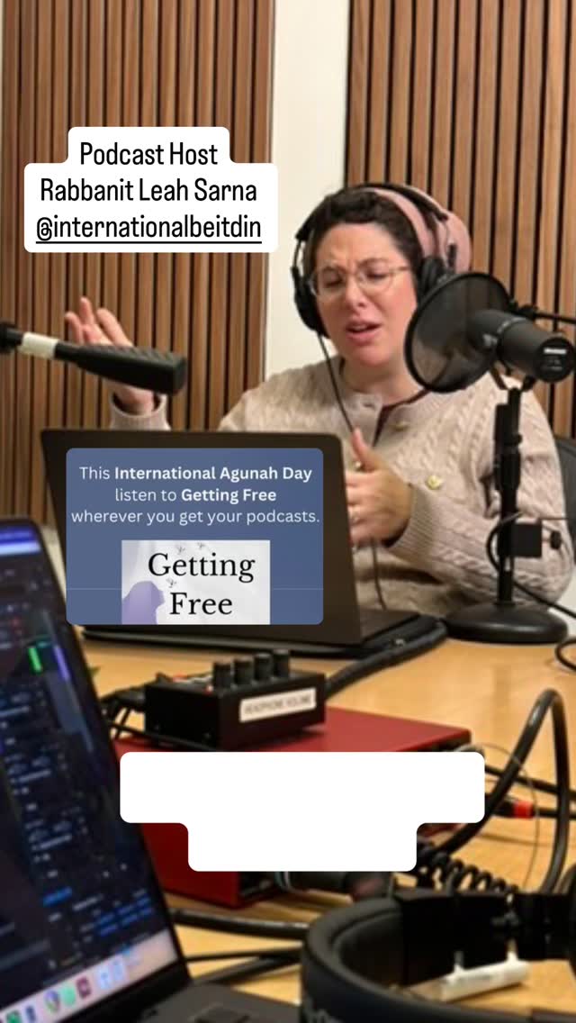 Locked content preview
