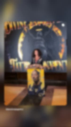 Locked content preview