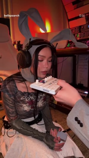 Locked content preview