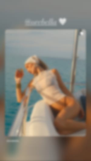 Locked content preview