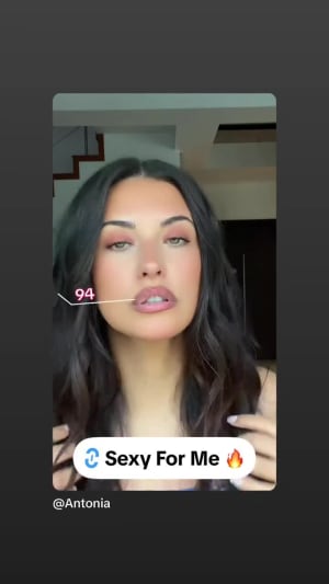 Locked content preview