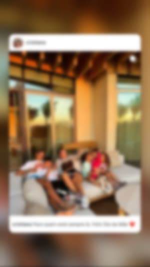 Locked content preview