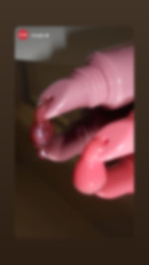Locked content preview