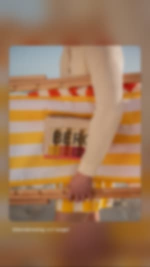 Locked content preview