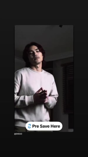 Locked content preview