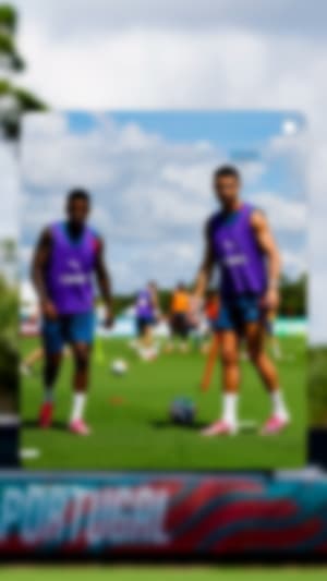 Locked content preview