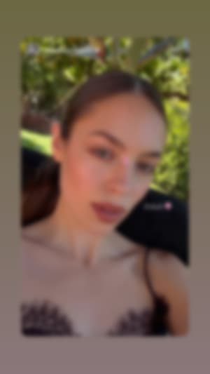Locked content preview