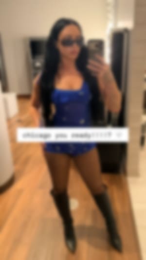 Locked content preview
