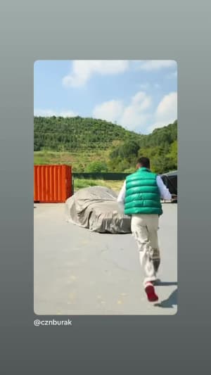 Locked content preview