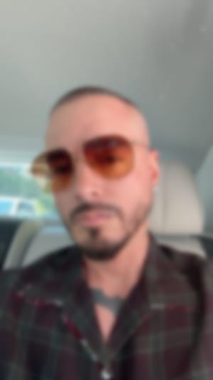 Locked content preview